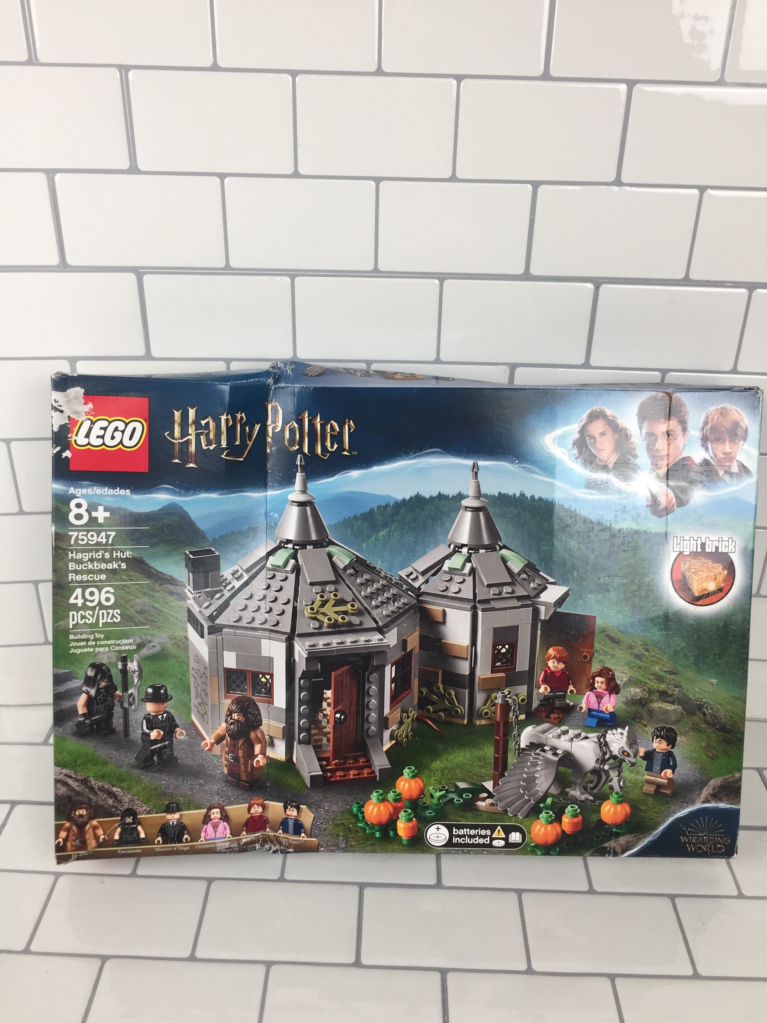 LEGO Harry Potter Hagrid's Hut: Buckbeak's Rescue 75947 Toy Hut Building Set (7331515597038)